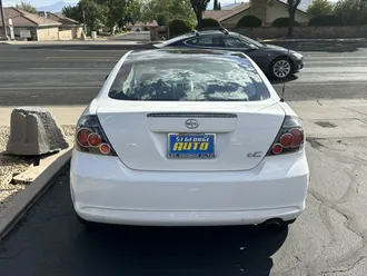 2010 Scion tC photo 5