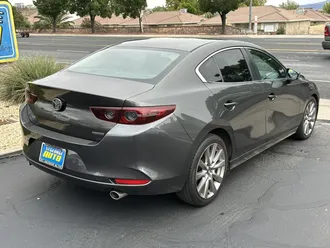 2020 Mazda Mazda3 Sedan photo 4