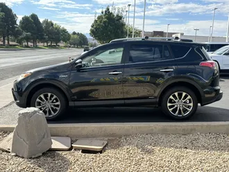 2017 Toyota RAV4 Hybrid photo 7