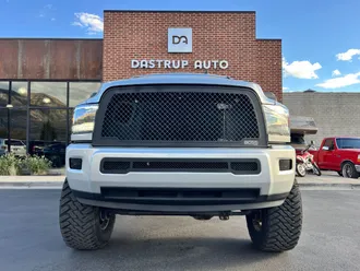 2013 Ram 3500 photo 2