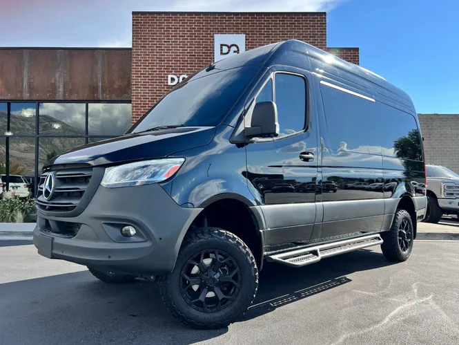 2025 Mercedes-Benz Sprinter 2500