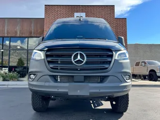 2025 Mercedes-Benz Sprinter 2500 photo 2