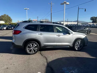2019 Subaru Ascent photo 5