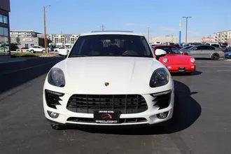 2015 PORSCHE MACAN photo 2