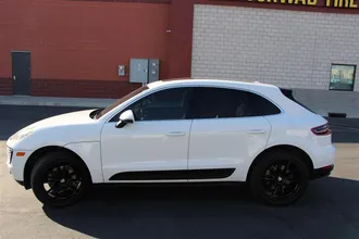 2015 PORSCHE MACAN photo 4