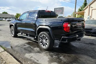 2023 GMC Canyon Crew Cab photo 5