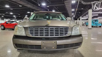 2003 Cadillac DeVille photo 4