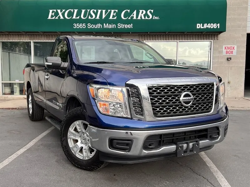 2018 Nissan Titan SV SV