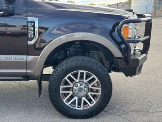 2019 Ford F-350SD photo 3