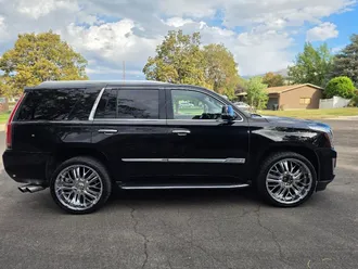 2017 Cadillac Escalade photo 6