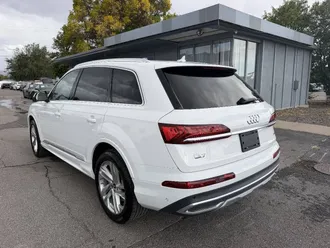 2022 Audi Q7 photo 3