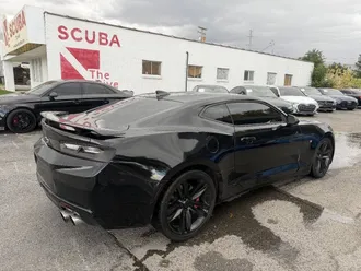 2018 Chevrolet Camaro photo 5