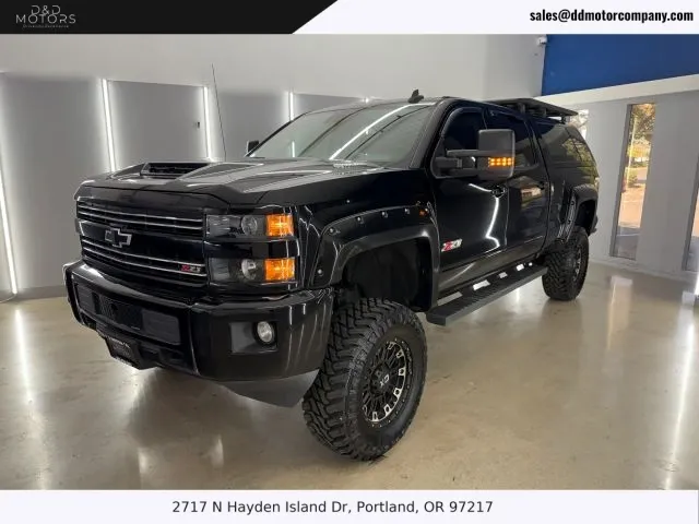 2017 Chevrolet Silverado 2500 HD Crew Cab LTZ Pickup 4D 6 1/2 ft