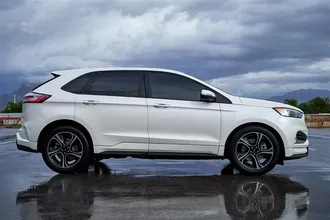 2019 FORD EDGE photo 5