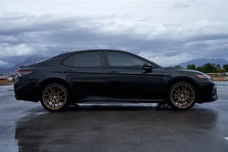 2024 TOYOTA CAMRY photo 4