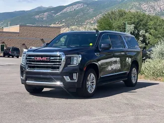 2024 GMC Yukon XL photo 3