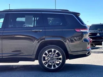 2022 Jeep Grand Cherokee L photo 5
