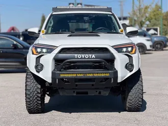 2021 Toyota 4Runner photo 2