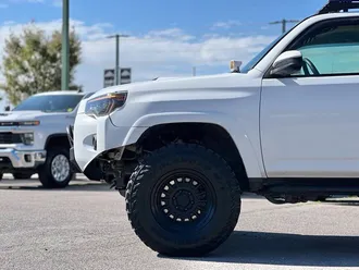 2021 Toyota 4Runner photo 4