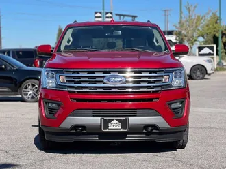 2021 Ford Expedition photo 2