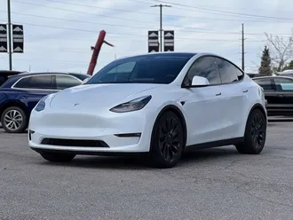 2021 Tesla Model Y photo 3