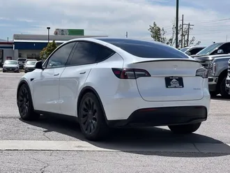 2021 Tesla Model Y photo 6