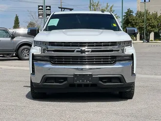 2021 Chevrolet Silverado 1500 photo 2