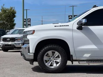 2021 Chevrolet Silverado 1500 photo 4