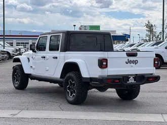 2020 Jeep Gladiator photo 6