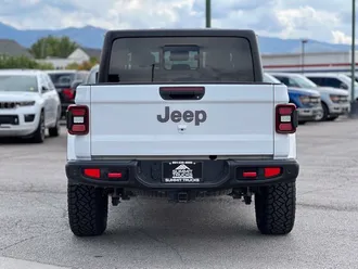 2020 Jeep Gladiator photo 7