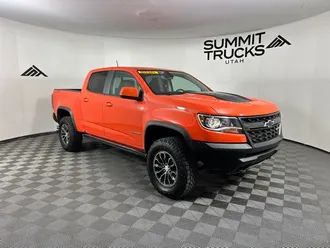 2019 Chevrolet Colorado photo 2