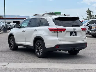 2019 Toyota Highlander photo 6