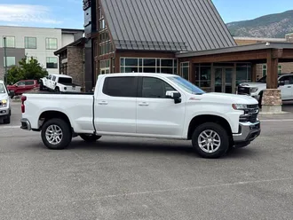 2019 Chevrolet Silverado 1500 photo 2