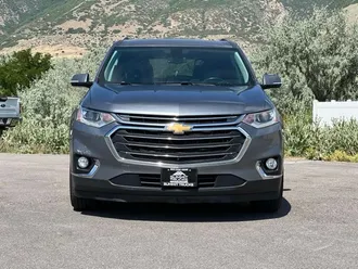 2018 Chevrolet Traverse photo 2