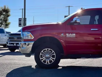 2018 Ram 3500 photo 4