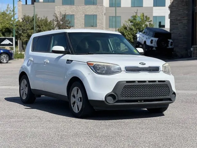 2016 Kia Soul Base