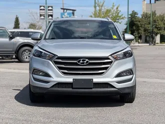 2016 Hyundai Tucson photo 2
