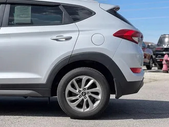 2016 Hyundai Tucson photo 5