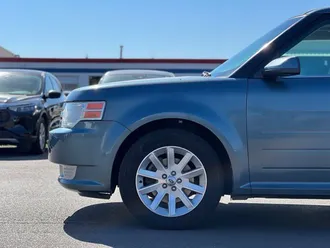 2010 Ford Flex photo 4