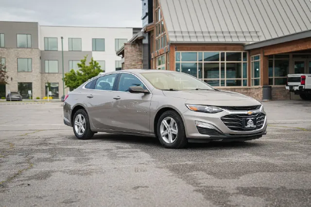 2024 Chevrolet Malibu LS