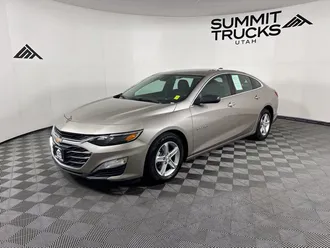2024 Chevrolet Malibu photo 3