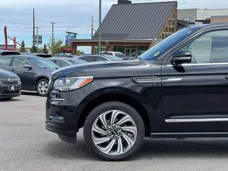 2024 Lincoln Navigator photo 4