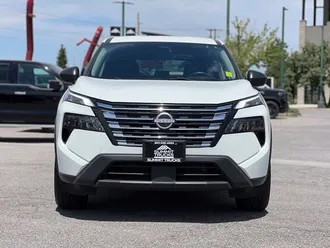 2024 Nissan Rogue photo 2