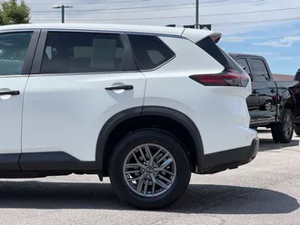 2024 Nissan Rogue photo 5