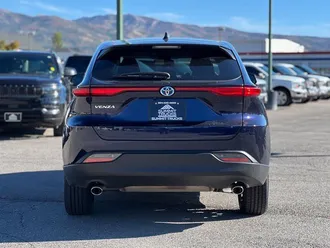 2024 Toyota Venza photo 7
