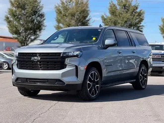 2024 Chevrolet Suburban photo 3