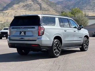 2024 Chevrolet Suburban photo 7