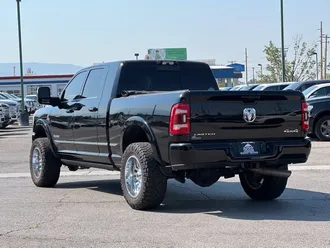 2023 Ram 3500 photo 6