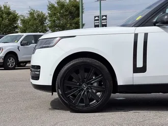 2023 Land Rover Range Rover photo 4