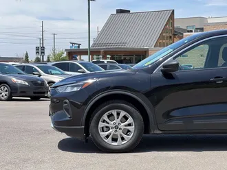 2023 Ford Escape photo 4